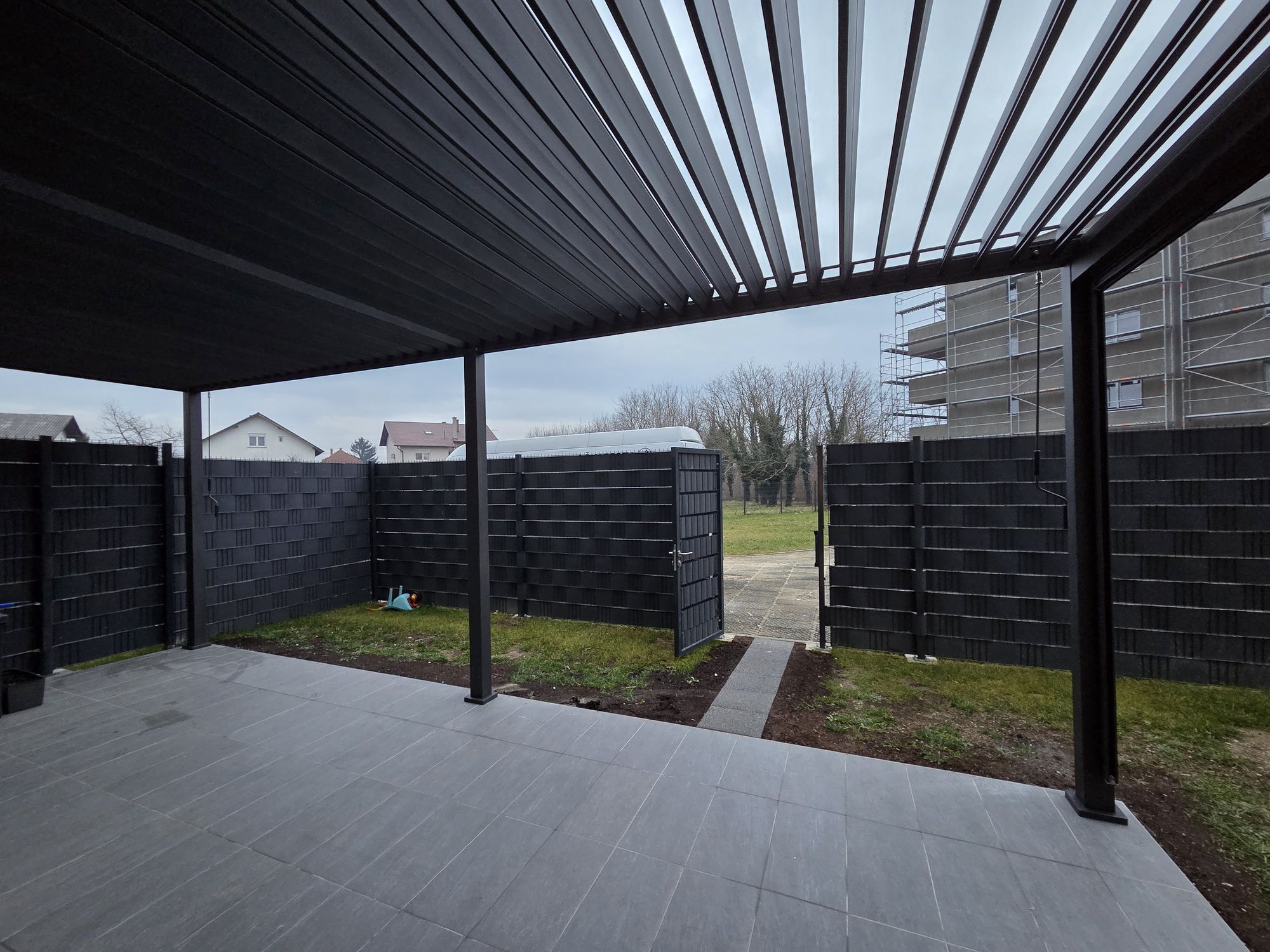 Bioklimatska pergola — Pergola Lux